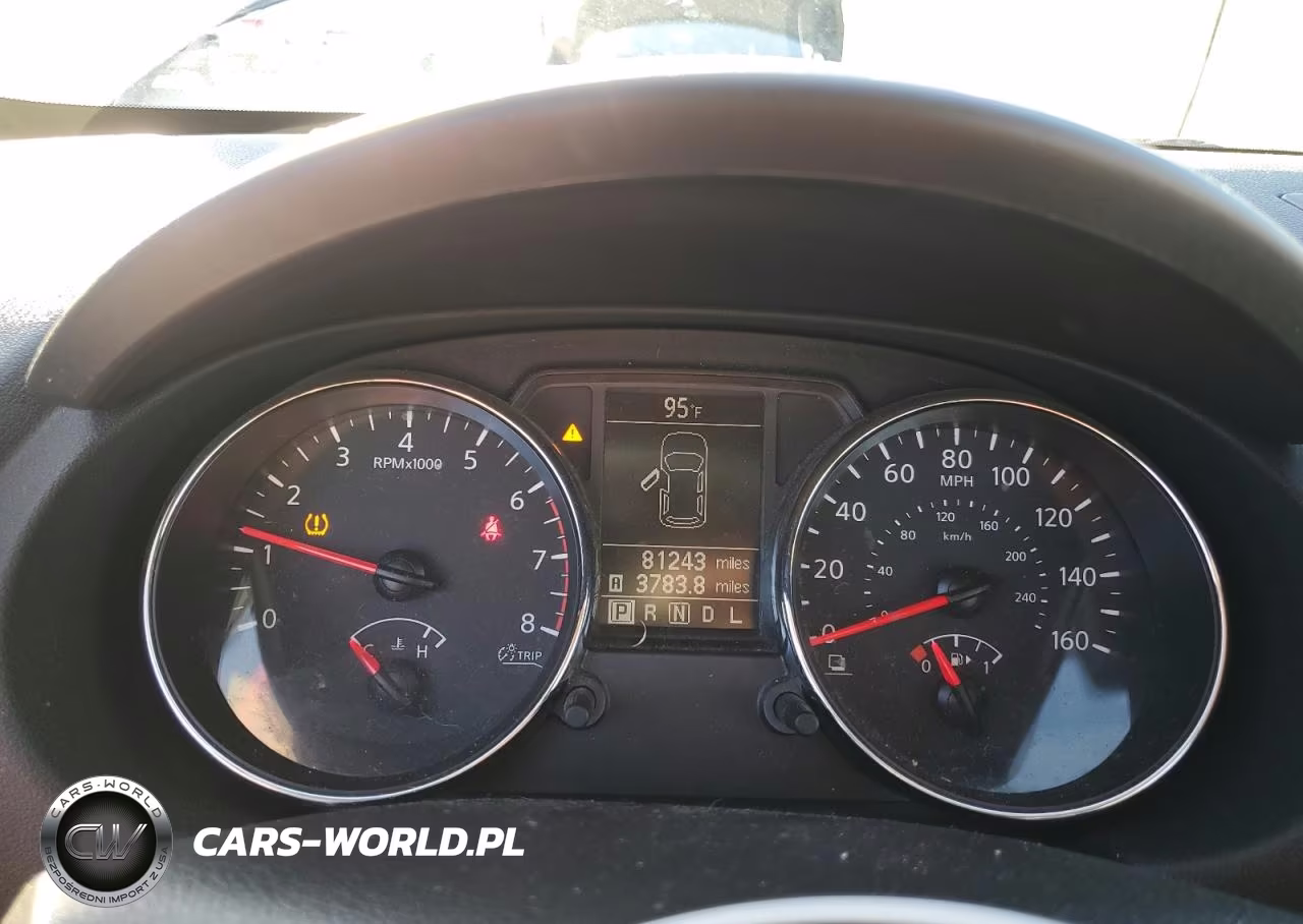 2015 Nissan Rogue Select S VIN:JN8AS5MT0FW655883 - 9