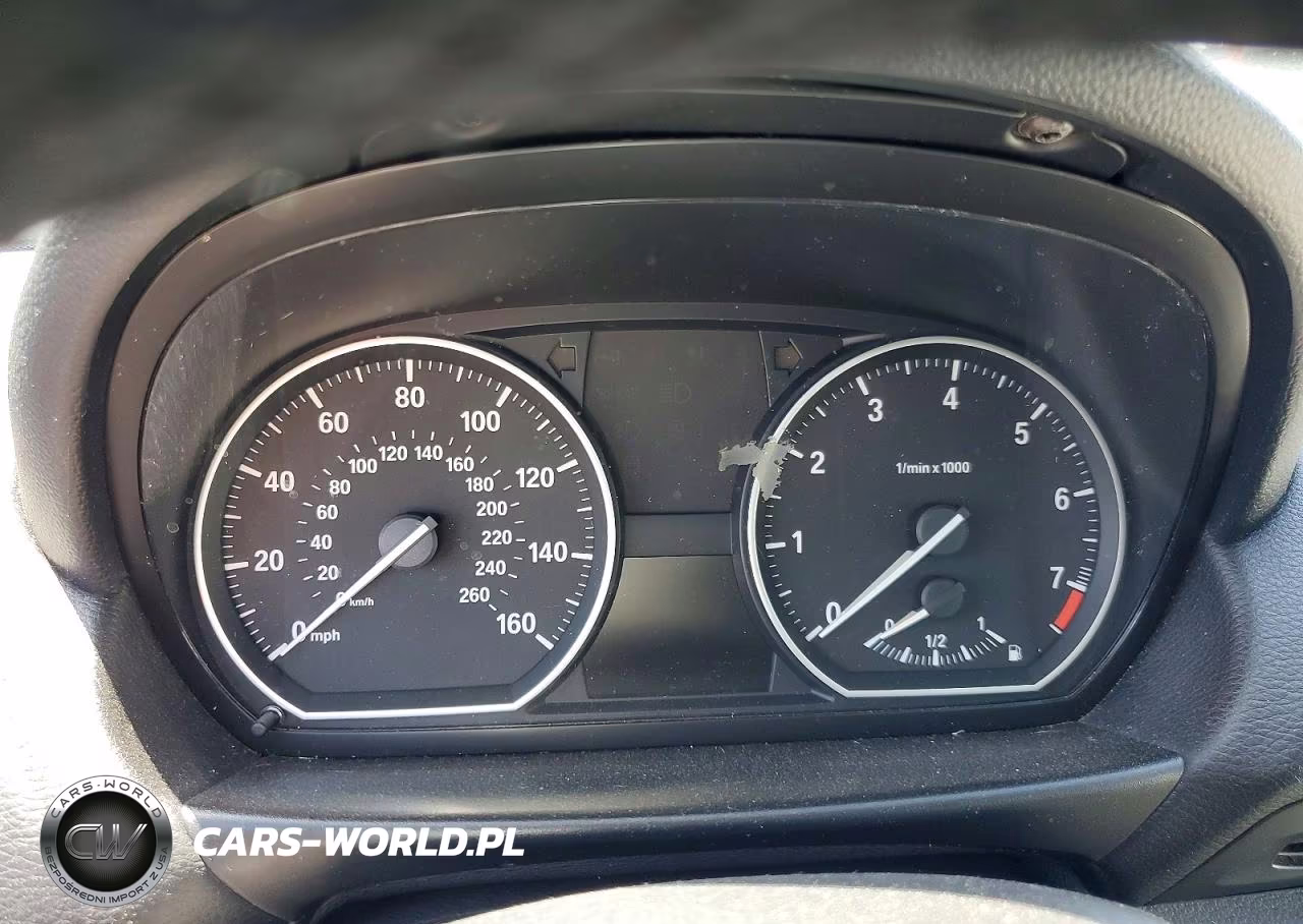2013 BMW 128 I VIN:WBAUP9C52DVS95505 - 9