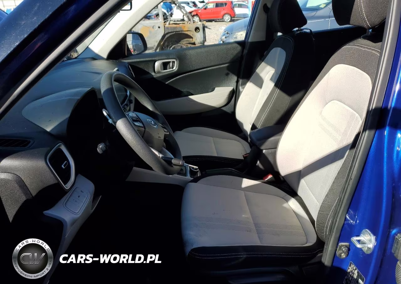 2020 Hyundai Venue Sel VIN:KMHRC8A32LU023052 - 7