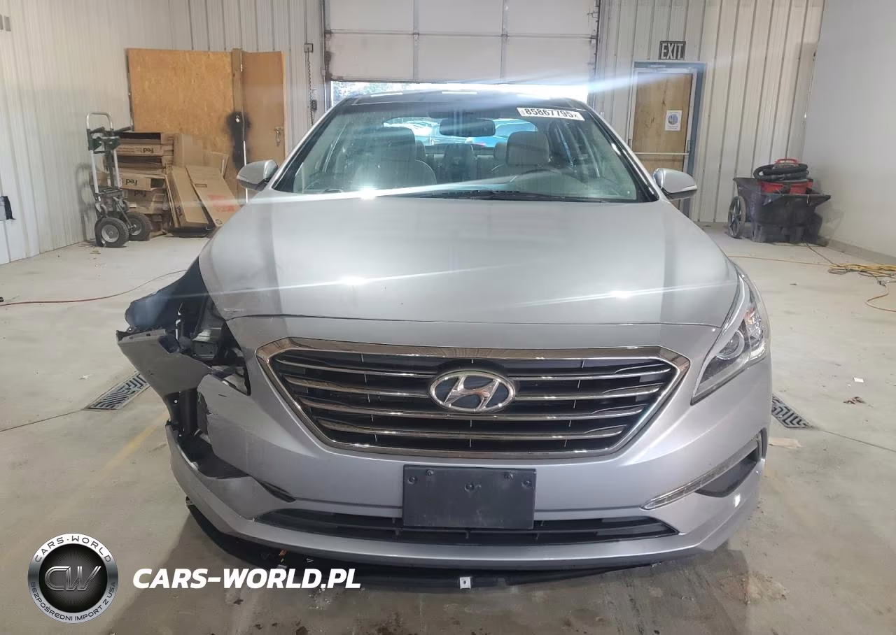 2015 Hyundai Sonata Limited VIN:5NPE34AF0FH033826 - 5