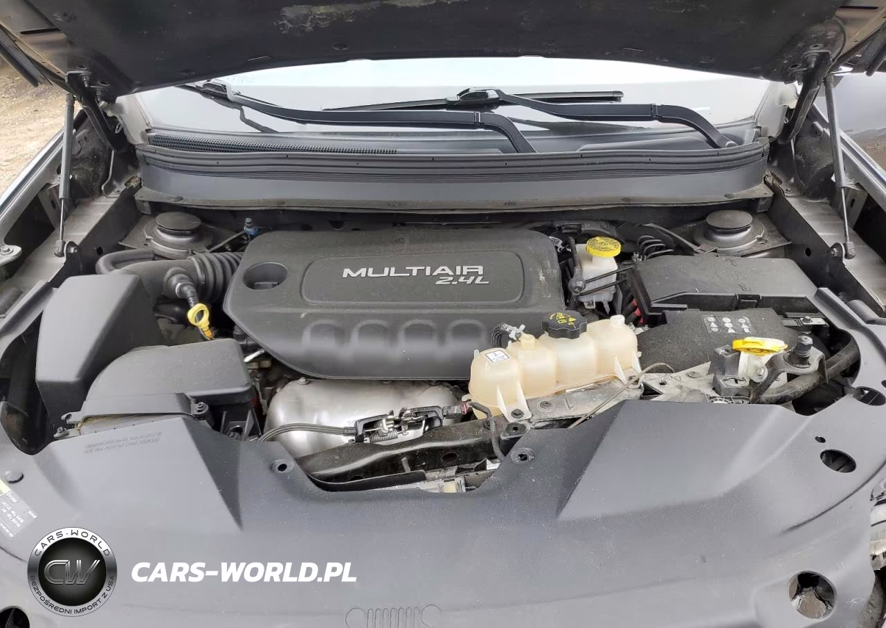2019 Jeep Cherokee Latitude Plus VIN:1C4PJMLB9KD167095 - 11