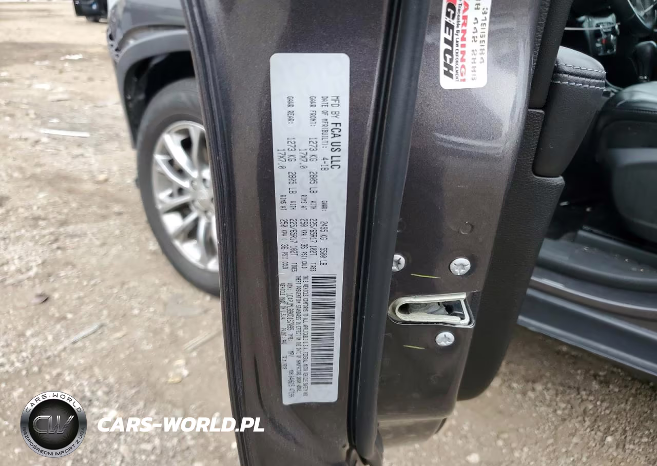 2019 Jeep Cherokee Latitude Plus VIN:1C4PJMLB9KD167095 - 12