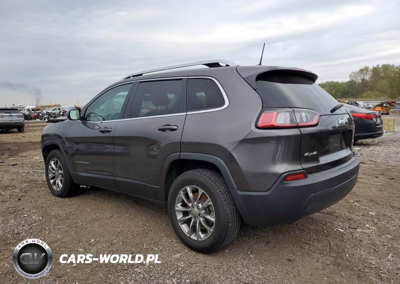 2019 Jeep Cherokee Latitude Plus VIN:1C4PJMLB9KD167095 - 2