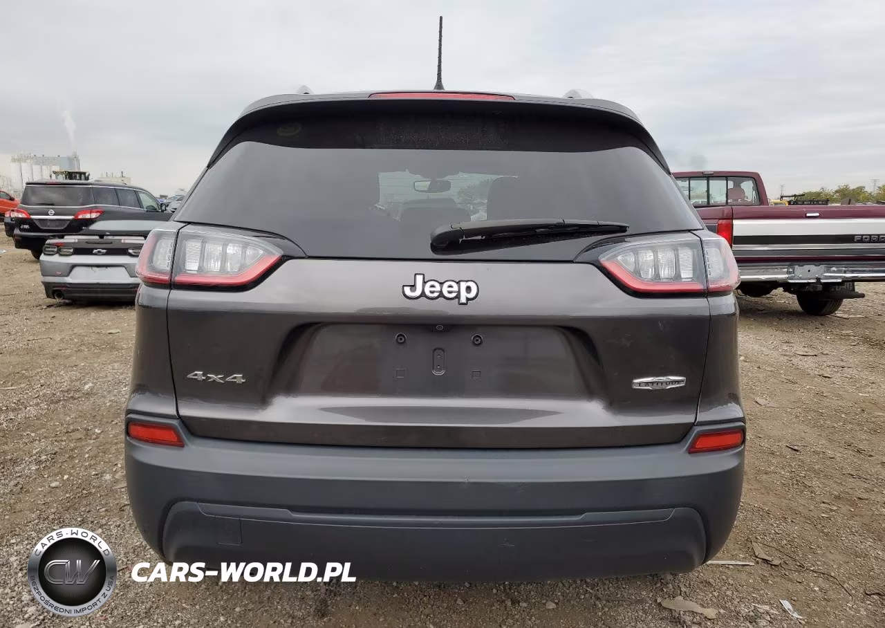 2019 Jeep Cherokee Latitude Plus VIN:1C4PJMLB9KD167095 - 6