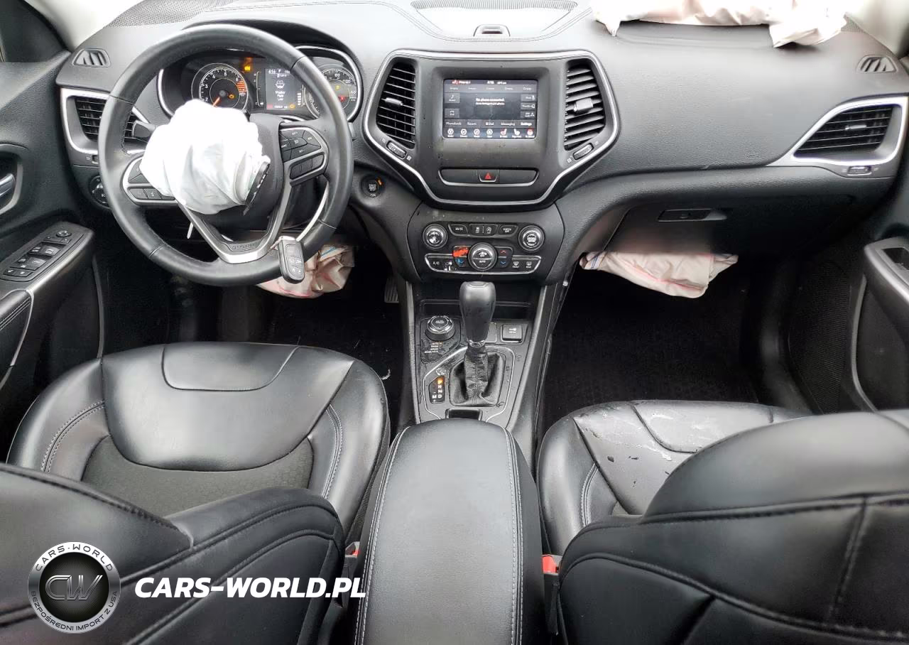 2019 Jeep Cherokee Latitude Plus VIN:1C4PJMLB9KD167095 - 8
