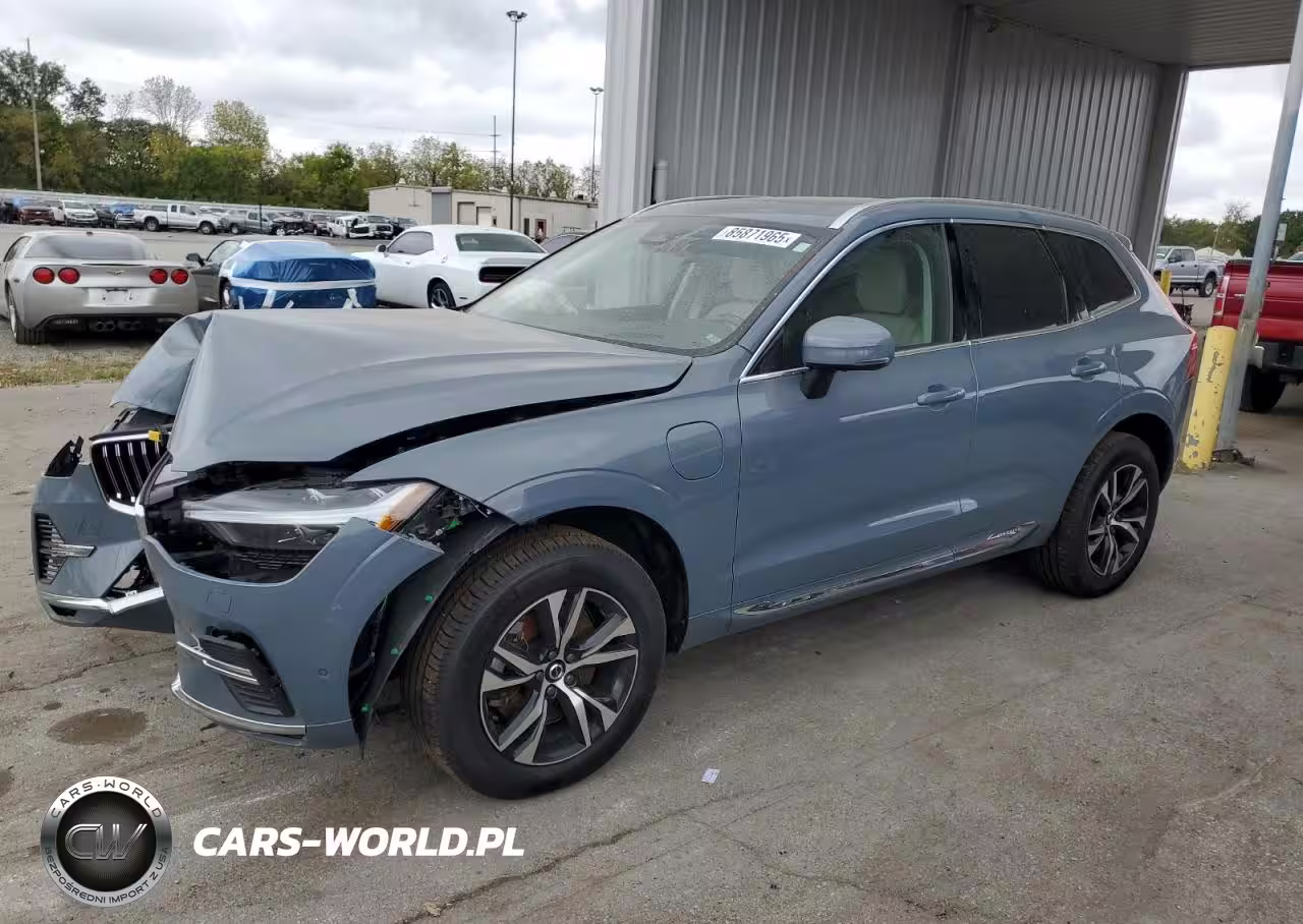 2022 Volvo Xc60 T8 Recharge Inscription Express