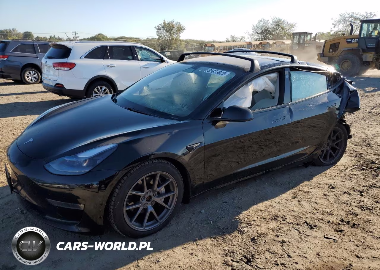 2021 Tesla Model 3 VIN:5YJ3E1EB1MF054672 - 1