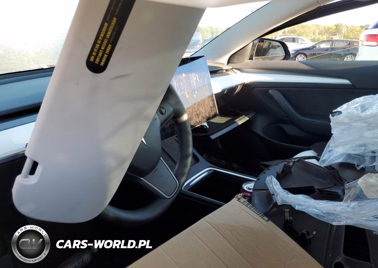2021 Tesla Model 3 VIN:5YJ3E1EB1MF054672 - 9
