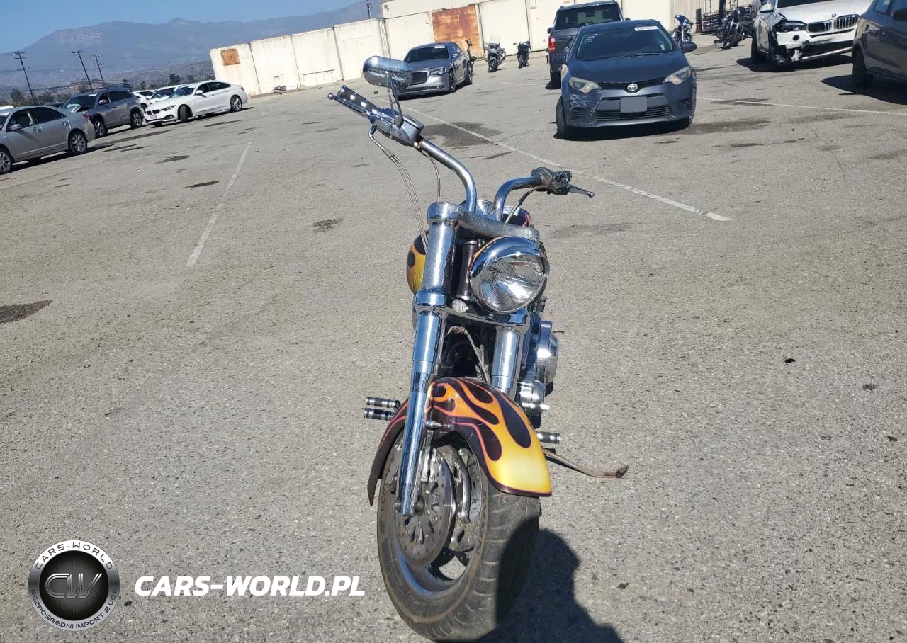 2001 Cust Tanker Chopper VIN:4K7S813521C010526 - 2