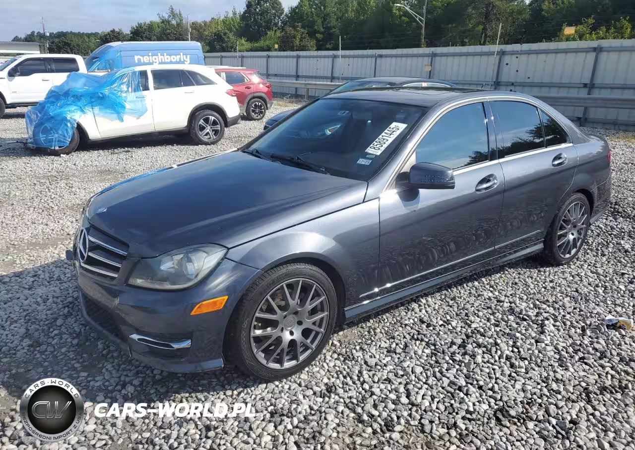 2014 Mercedes-Benz C 250