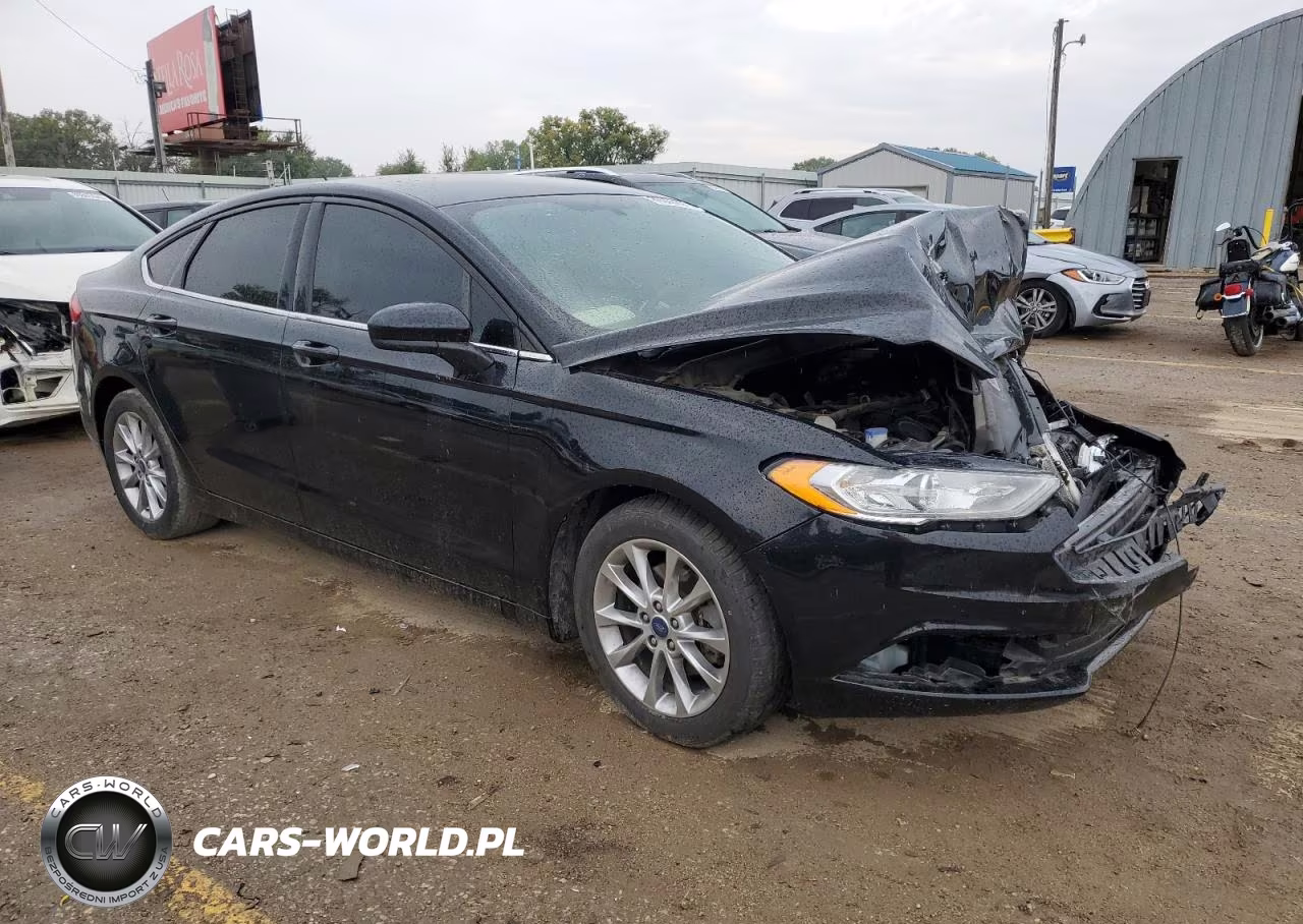 2017 Ford Fusion Se VIN:3FA6P0H72HR348536 - 4