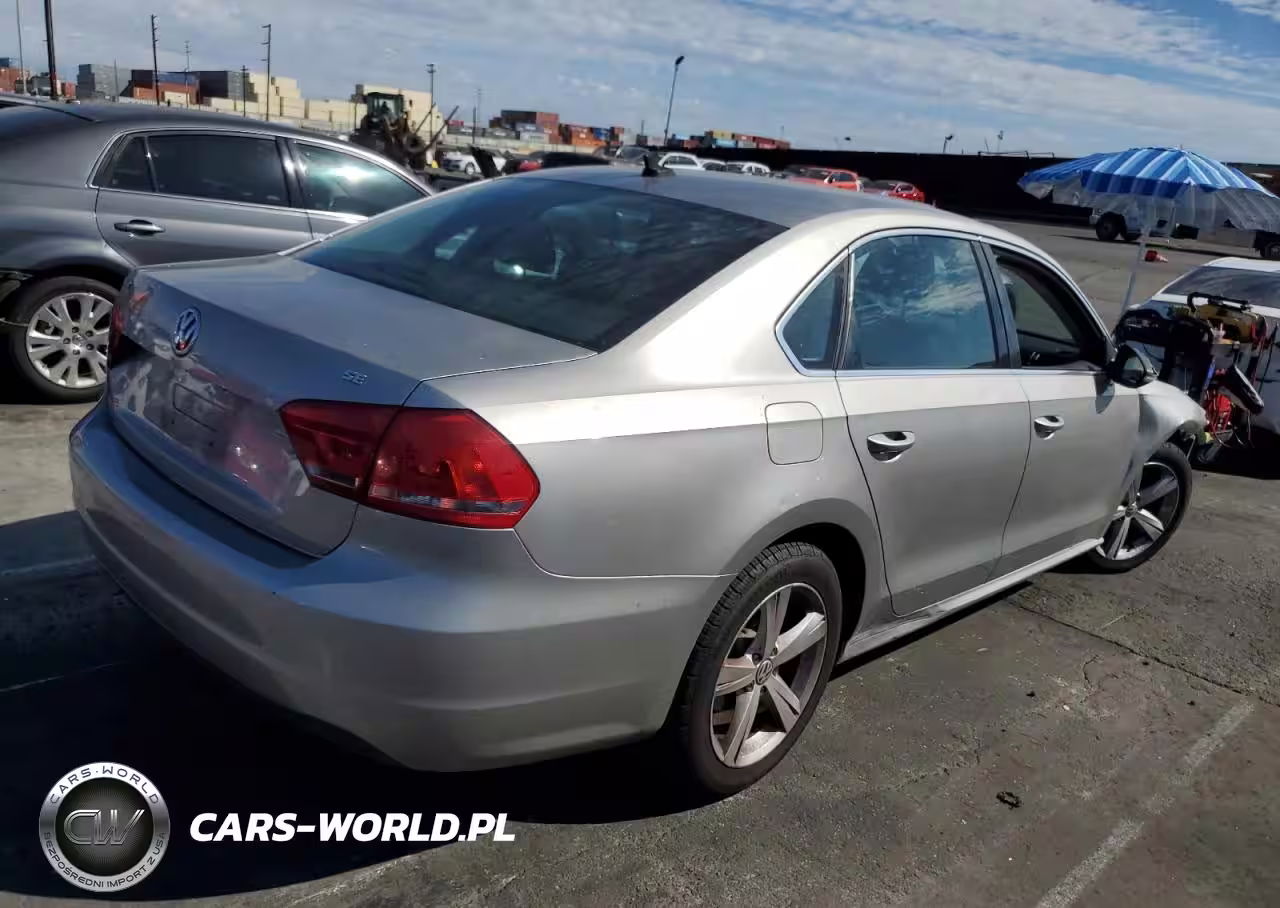 2012 Volkswagen Passat Se VIN:1VWBP7A34CC095779 - 3