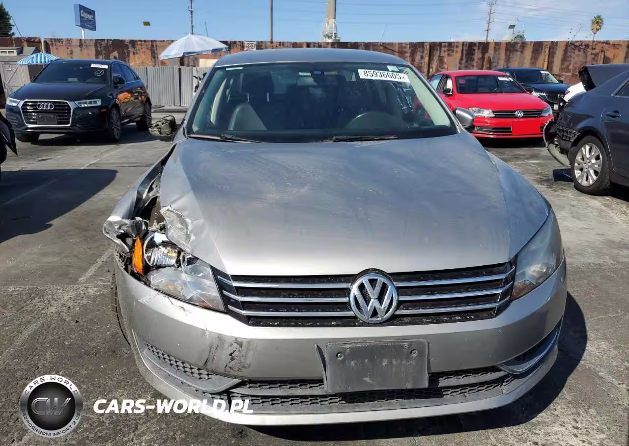 2012 Volkswagen Passat Se VIN:1VWBP7A34CC095779 - 5