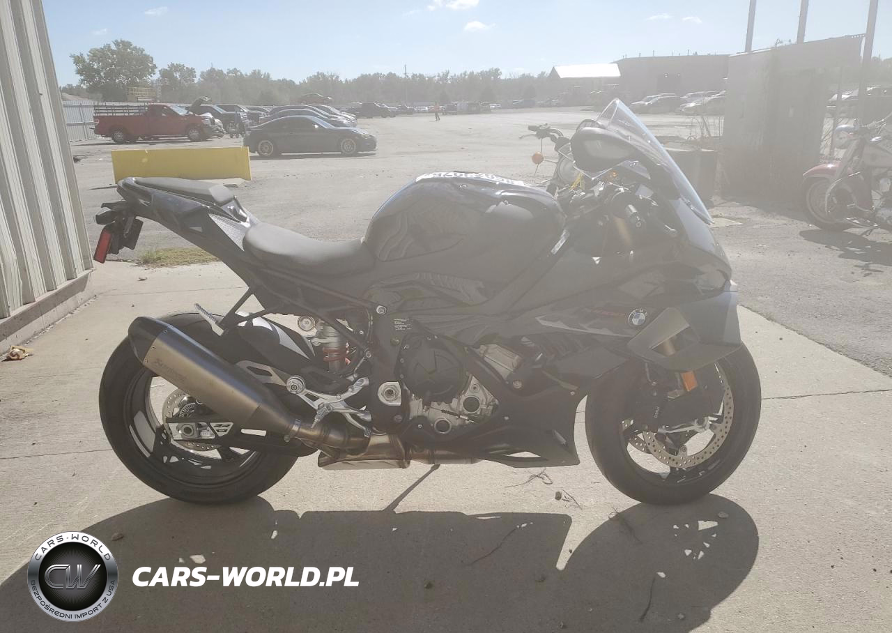 2025 BMW Motorrad S 1000