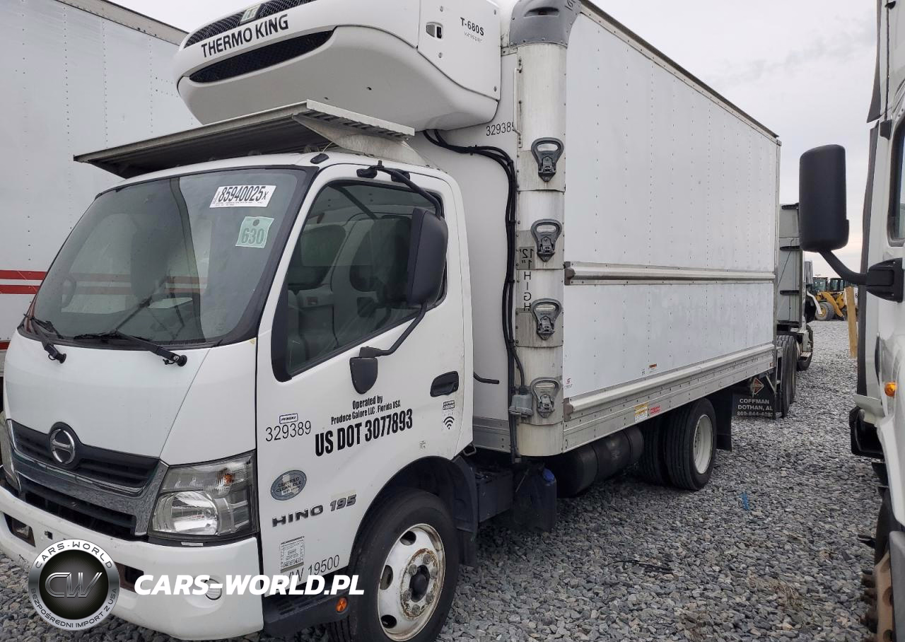 2019 Hino 195 Refrigerated Box Truck