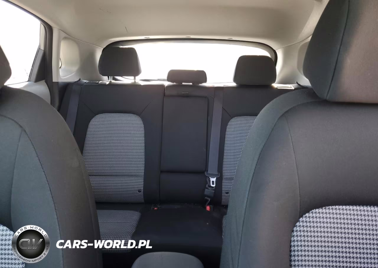 2020 Hyundai Kona Sel VIN:KM8K22AA7LU490449 - 10