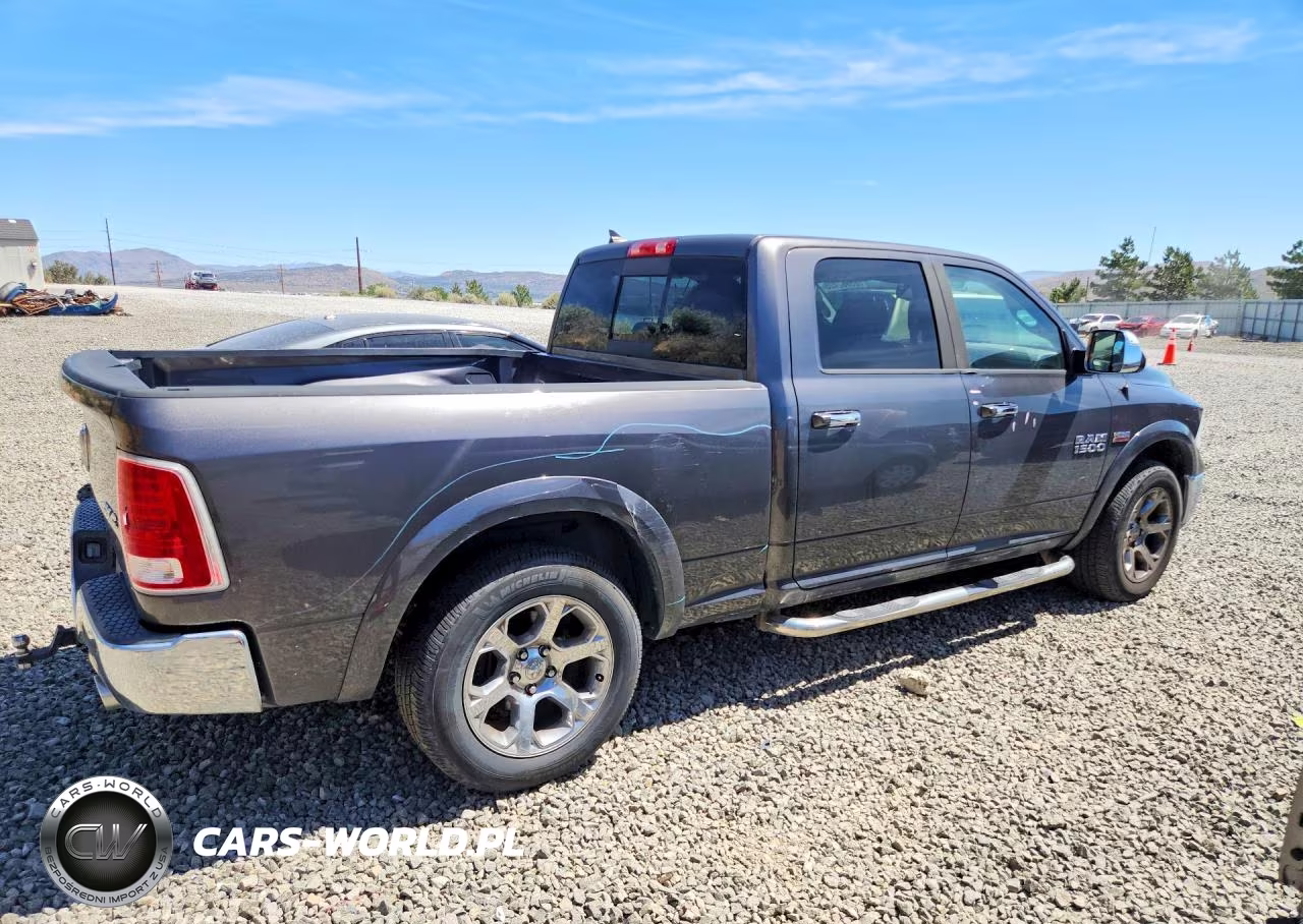 2014 Ram 1500 Laramie VIN:1C6RR7VT5ES322029 - 3