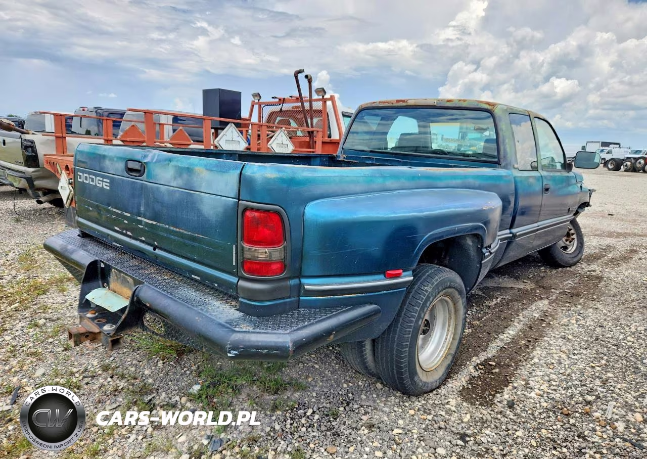1997 Dodge Ram 3500 VIN:3B7MC33DXVM589927 - 3