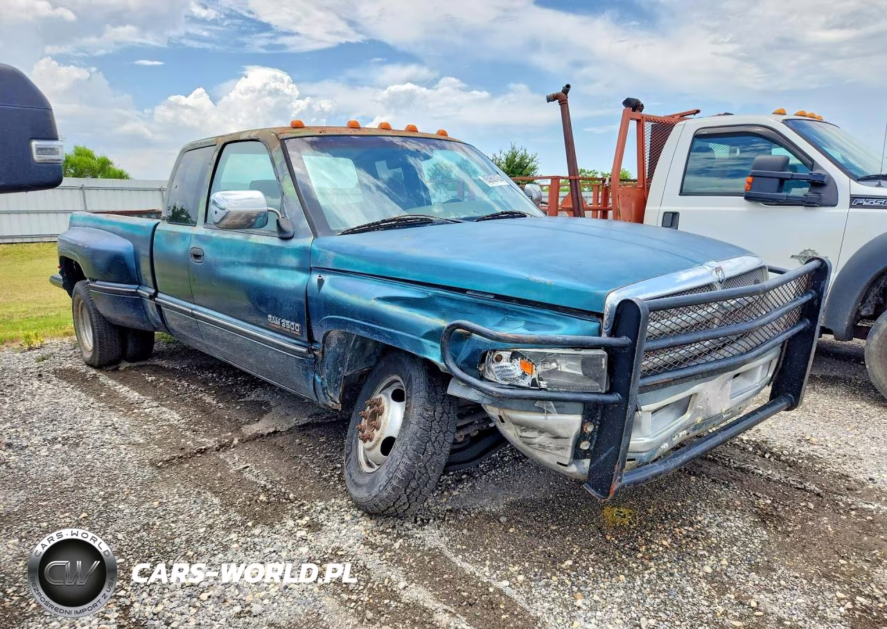 1997 Dodge Ram 3500 VIN:3B7MC33DXVM589927 - 4