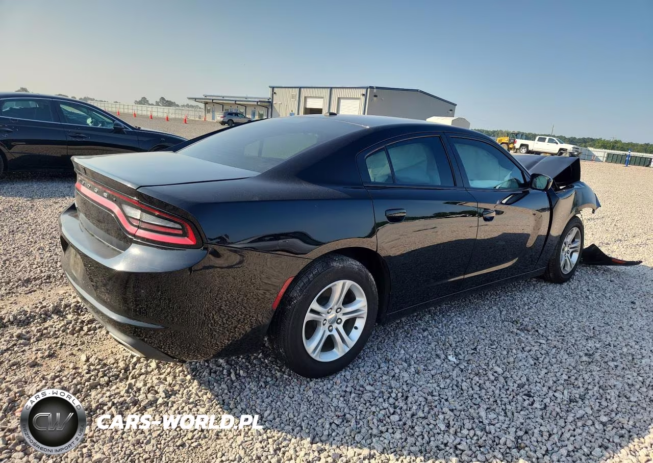 2019 Dodge Charger Sxt VIN:2C3CDXBG6KH699352 - 3