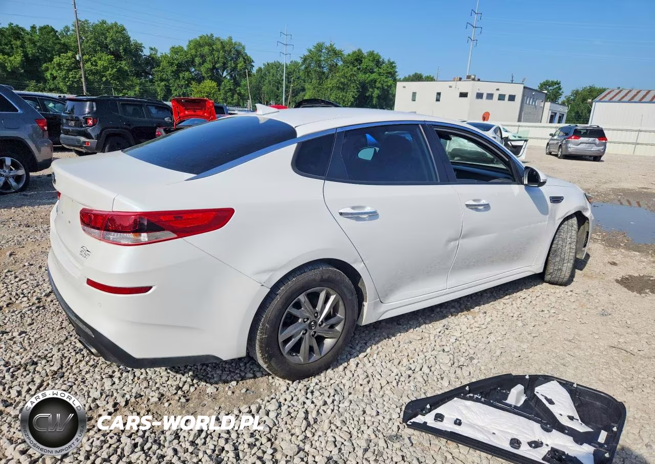 2019 Kia Optima Lx VIN:5XXGT4L34KG374860 - 3