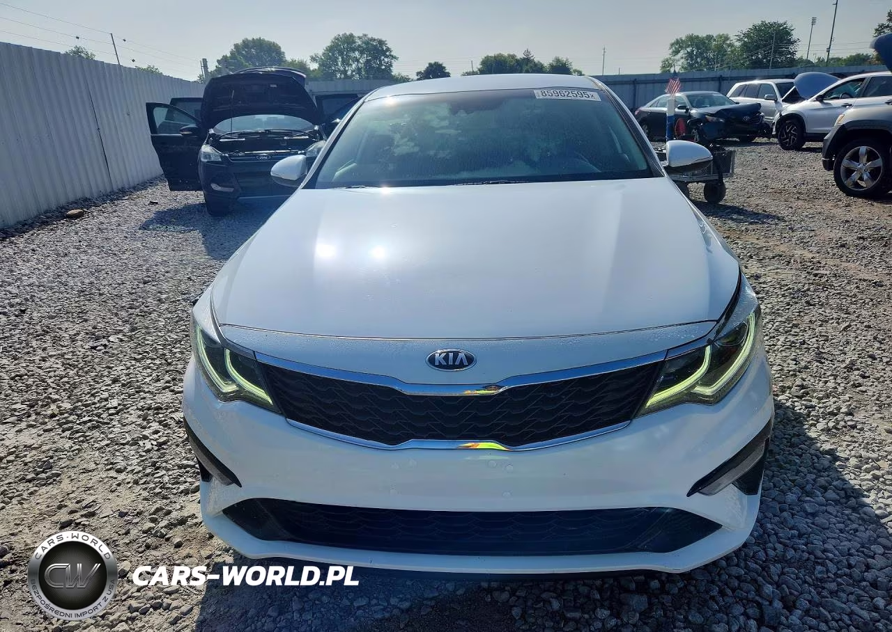 2019 Kia Optima Lx VIN:5XXGT4L34KG374860 - 5