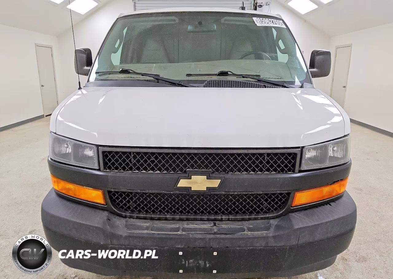 2019 Chevrolet Express G2500 VIN:1GCWGAFP9K1369517 - 5