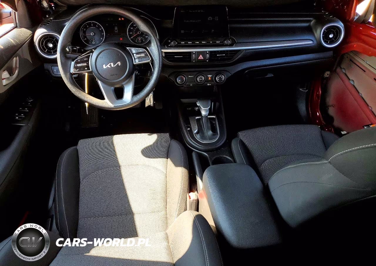 2023 Kia Forte Lx-Lxs VIN:3KPF24AD2PE511059 - 8