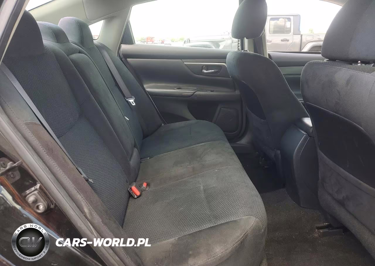2015 Nissan Altima 2.5 S VIN:1N4AL3AP7FC418674 - 10