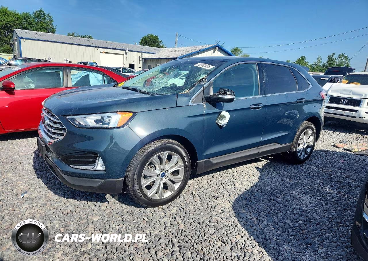 2019 Ford Edge Titanium