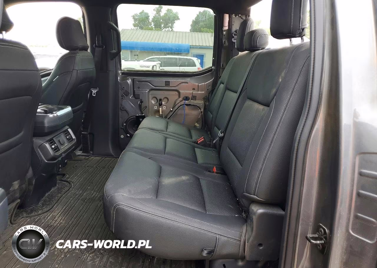2024 Ford F150 Xlt VIN:1FTFW3L88RKE26855 - 10