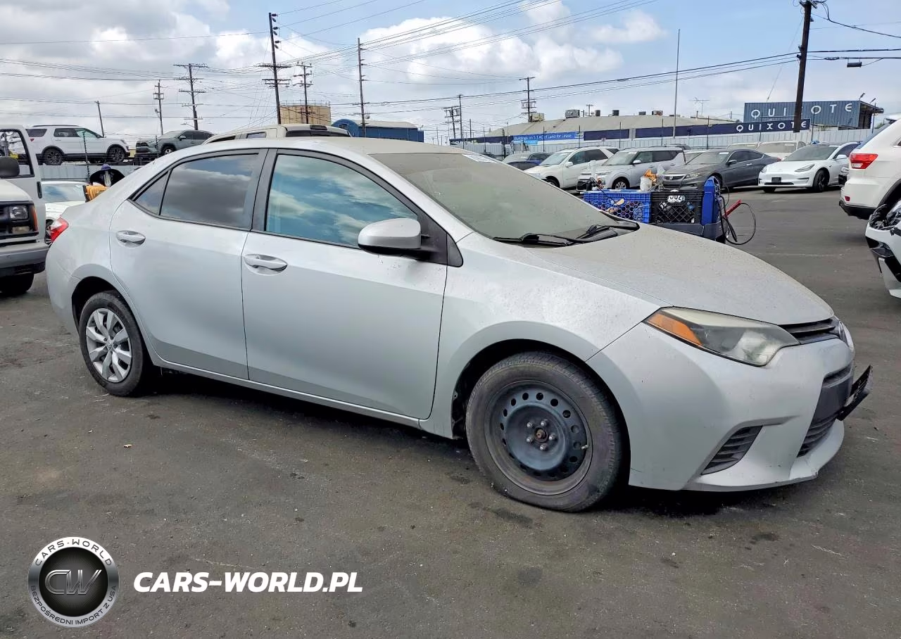 2016 Toyota Corolla Le VIN:5YFBURHE5GP518607 - 4