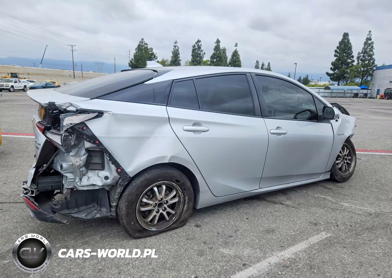 2020 Toyota Prius L Eco VIN:JTDKARFU0L3116886 - 3