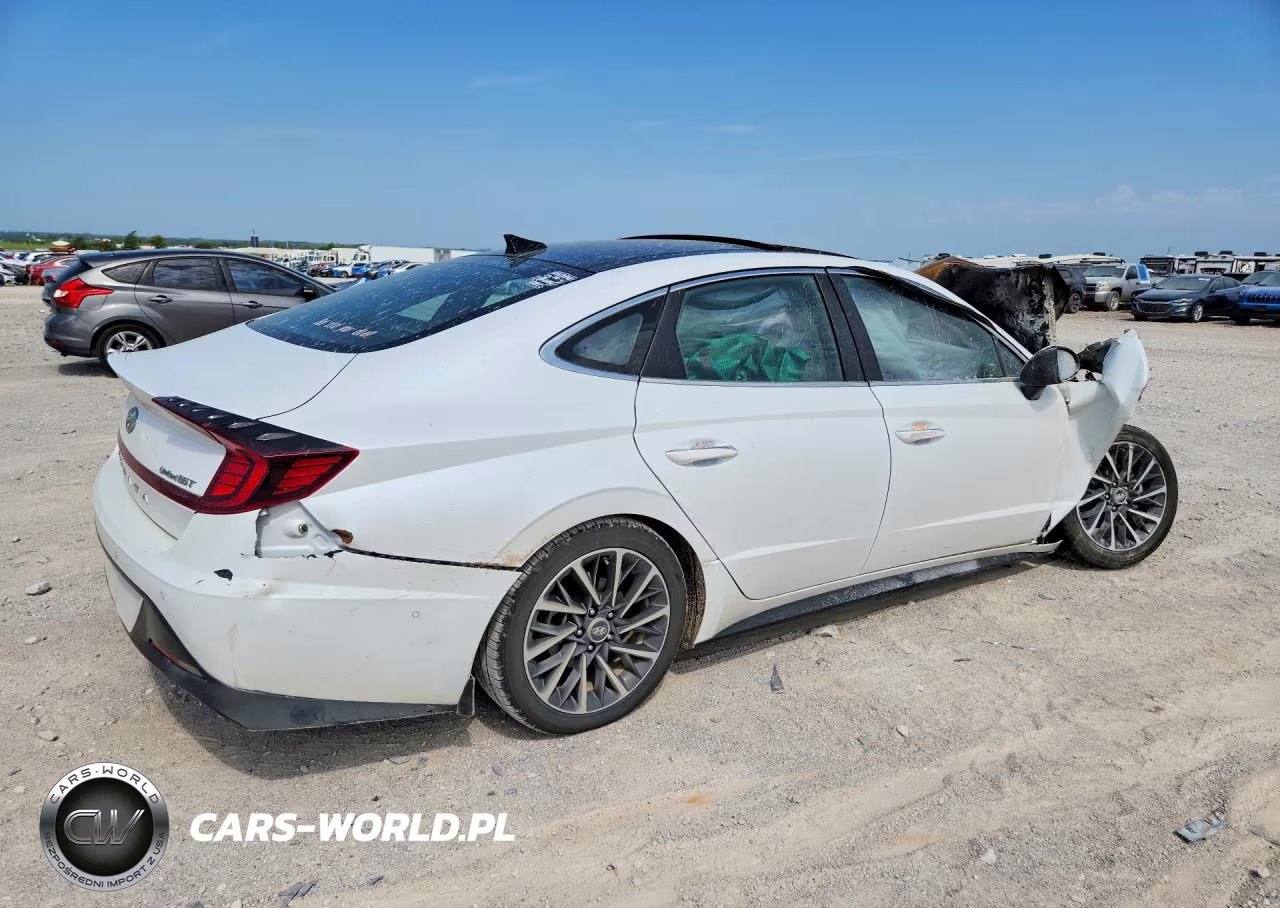 2021 Hyundai Sonata Limited VIN:5NPEH4J21MH119934 - 3