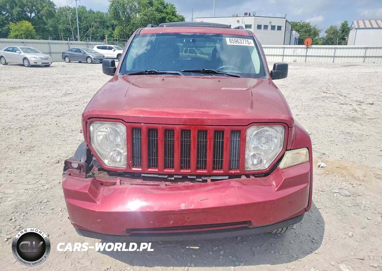2012 Jeep Liberty Sport VIN:1C4PJMAK1CW124184 - 5