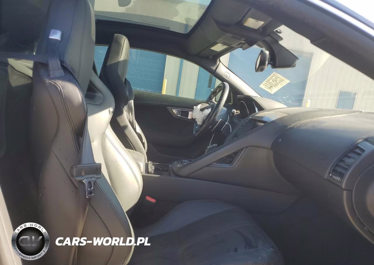 2016 Jaguar F-Type R VIN:SAJWJ6DLXGMK33127 - 10