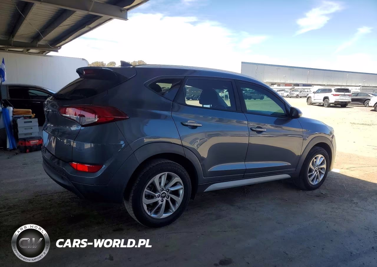 2018 Hyundai Tucson Sel VIN:KM8J3CA40JU635224 - 3