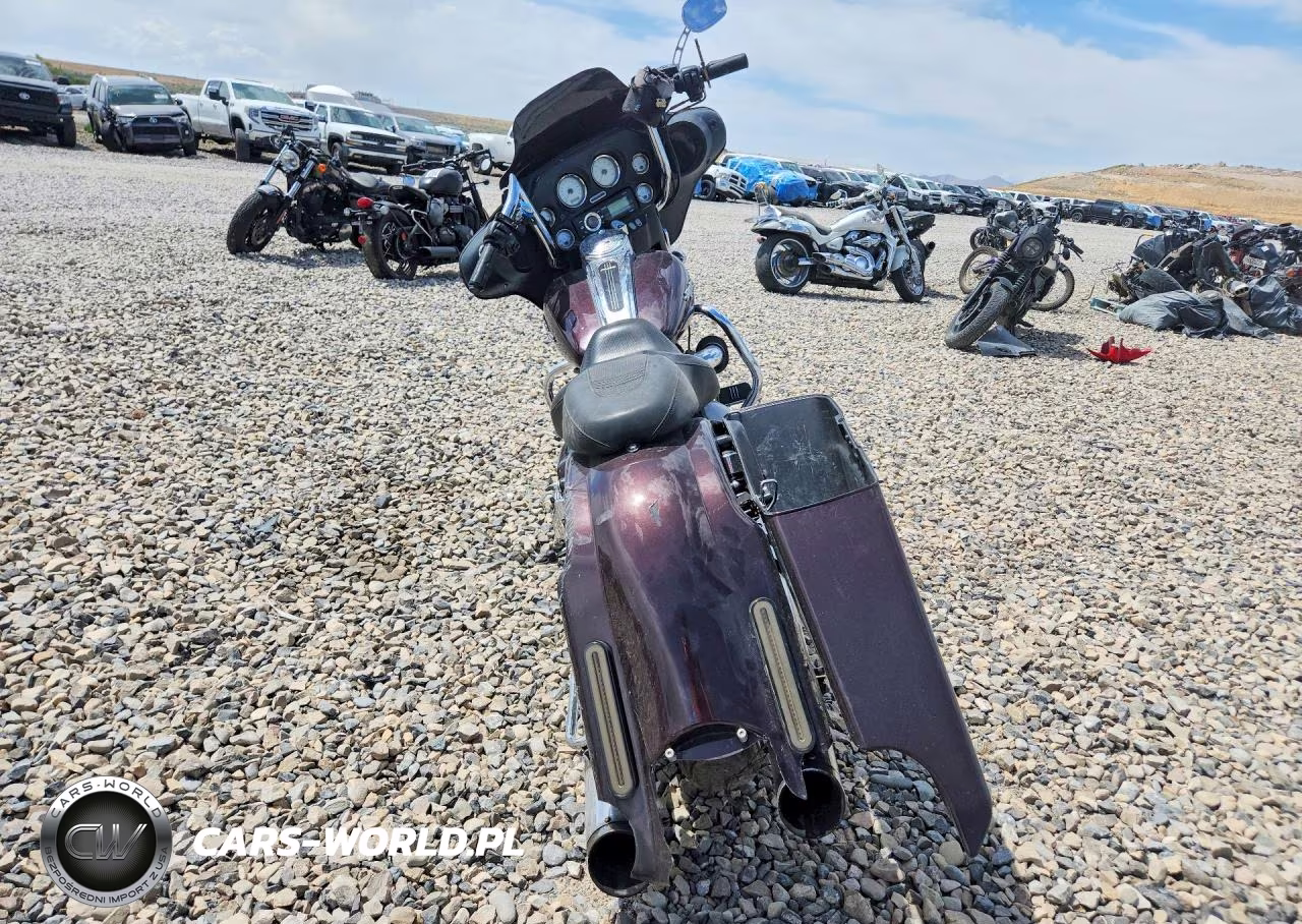 2006 Harley-Davidson Flhxi VIN:1HD1KBW106Y627512 - 4
