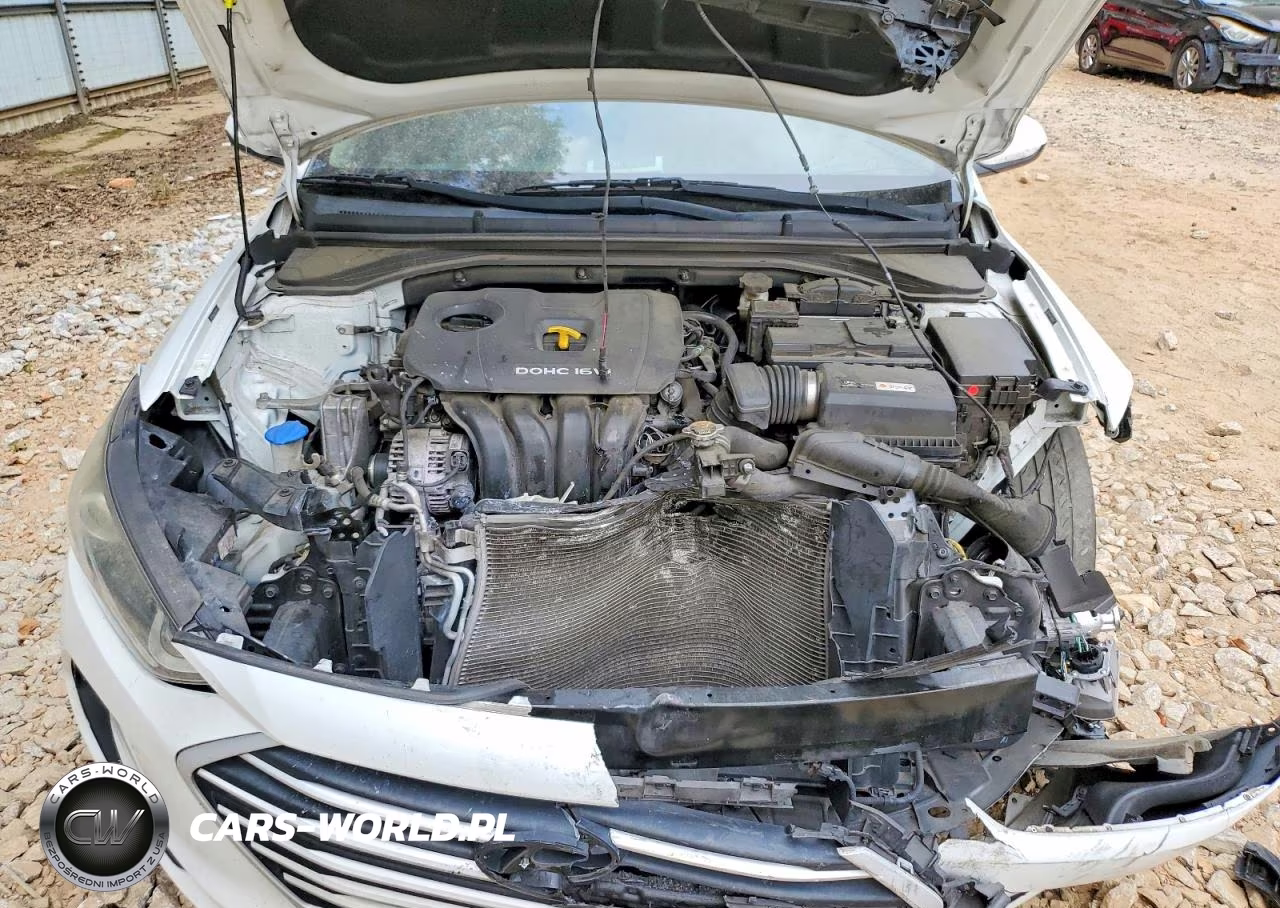 2018 Hyundai Elantra Sel VIN:5NPD84LF5JH389529 - 11