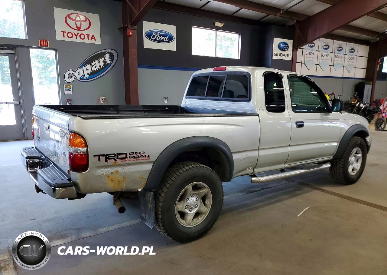 2004 Toyota Tacoma Xtracab VIN:5TEWN72N34Z382091 - 3