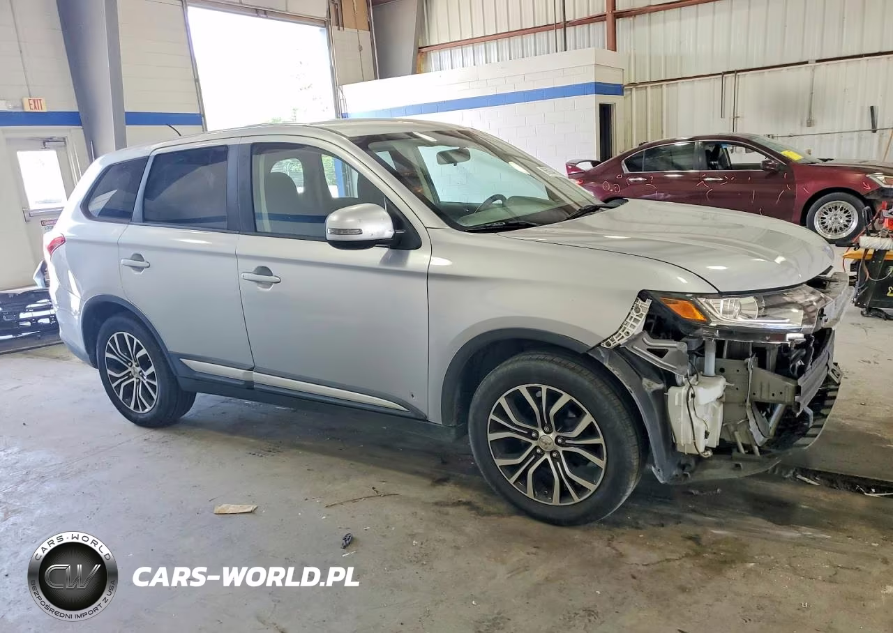2016 Mitsubishi Outlander Se VIN:JA4AZ3A30GZ010371 - 4