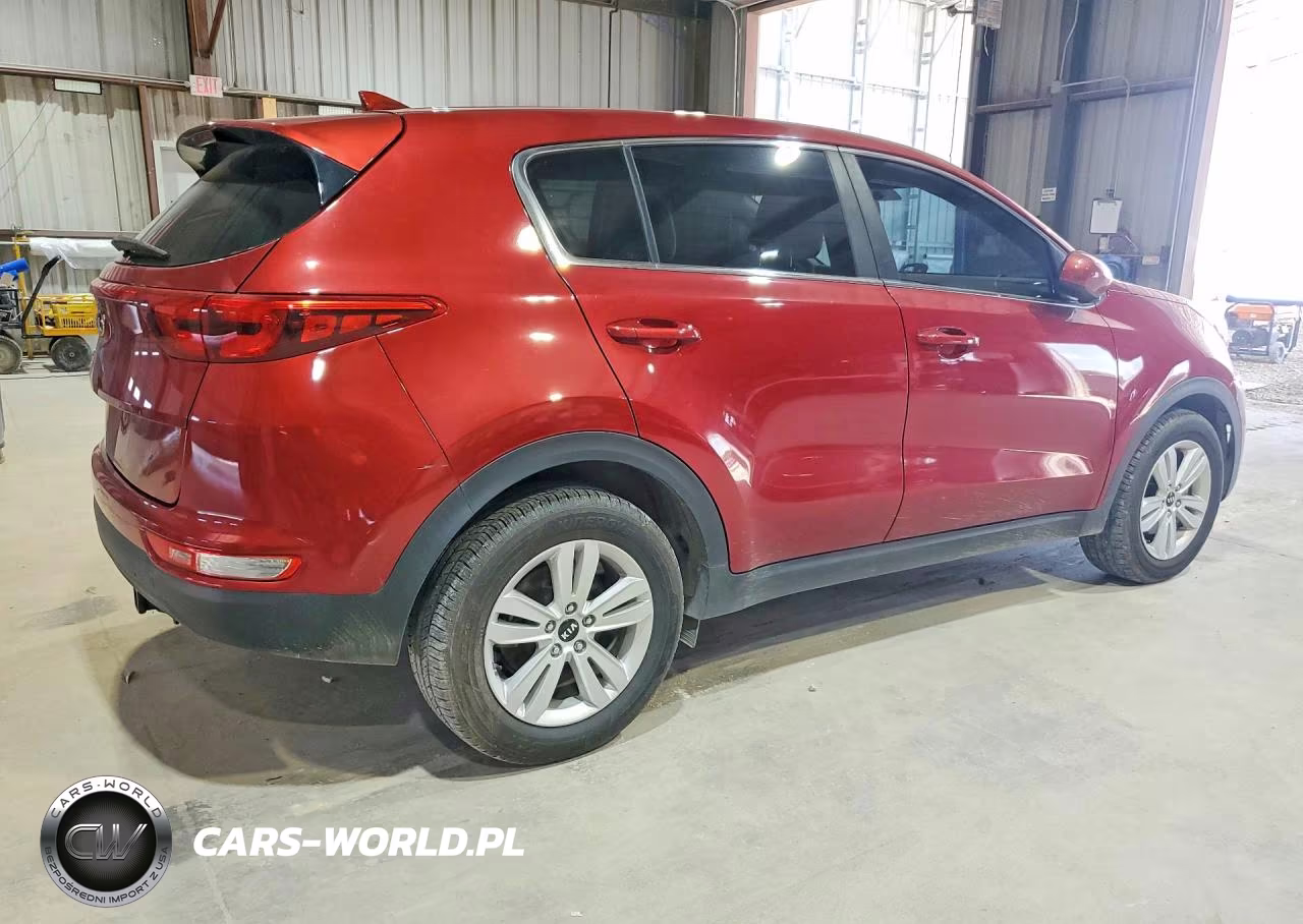 2018 Kia Sportage Lx VIN:KNDPM3AC8J7319958 - 3