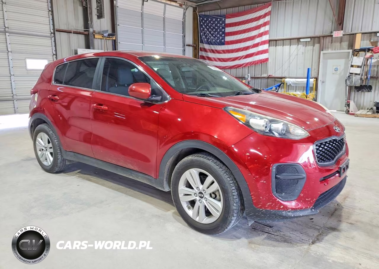 2018 Kia Sportage Lx VIN:KNDPM3AC8J7319958 - 4