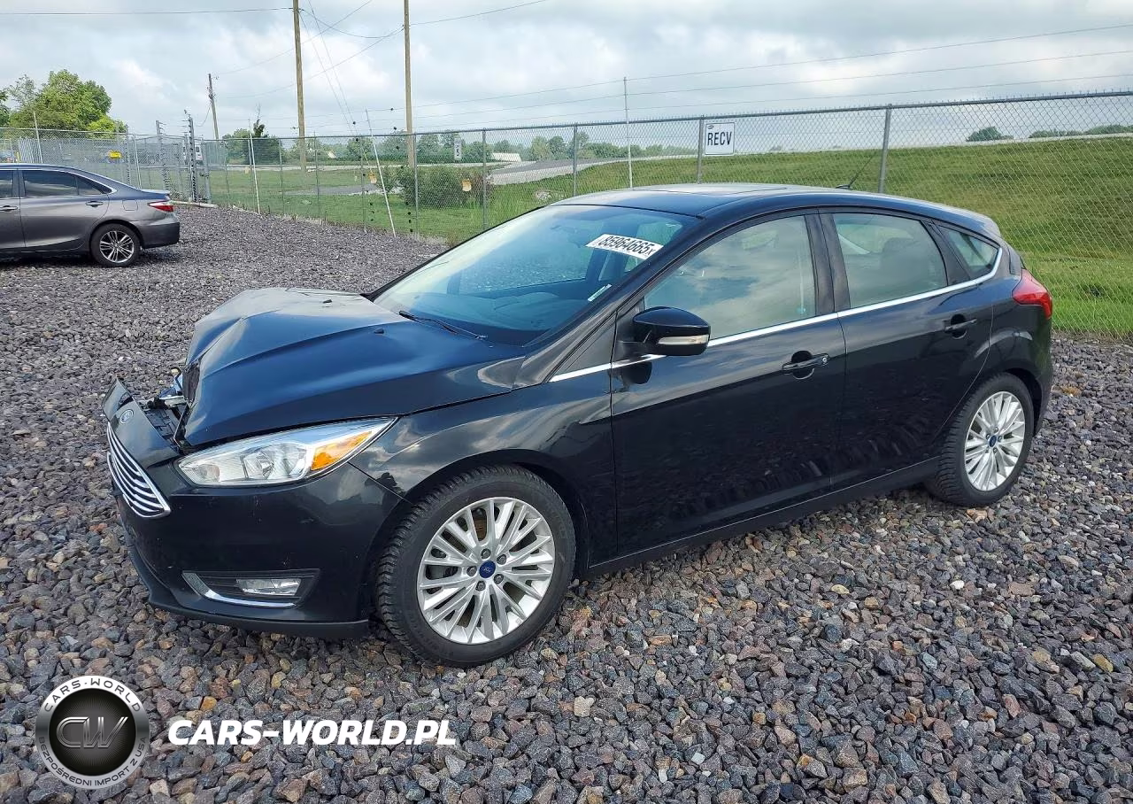 2017 Ford Focus Titanium – zdjęcie 1 z 12