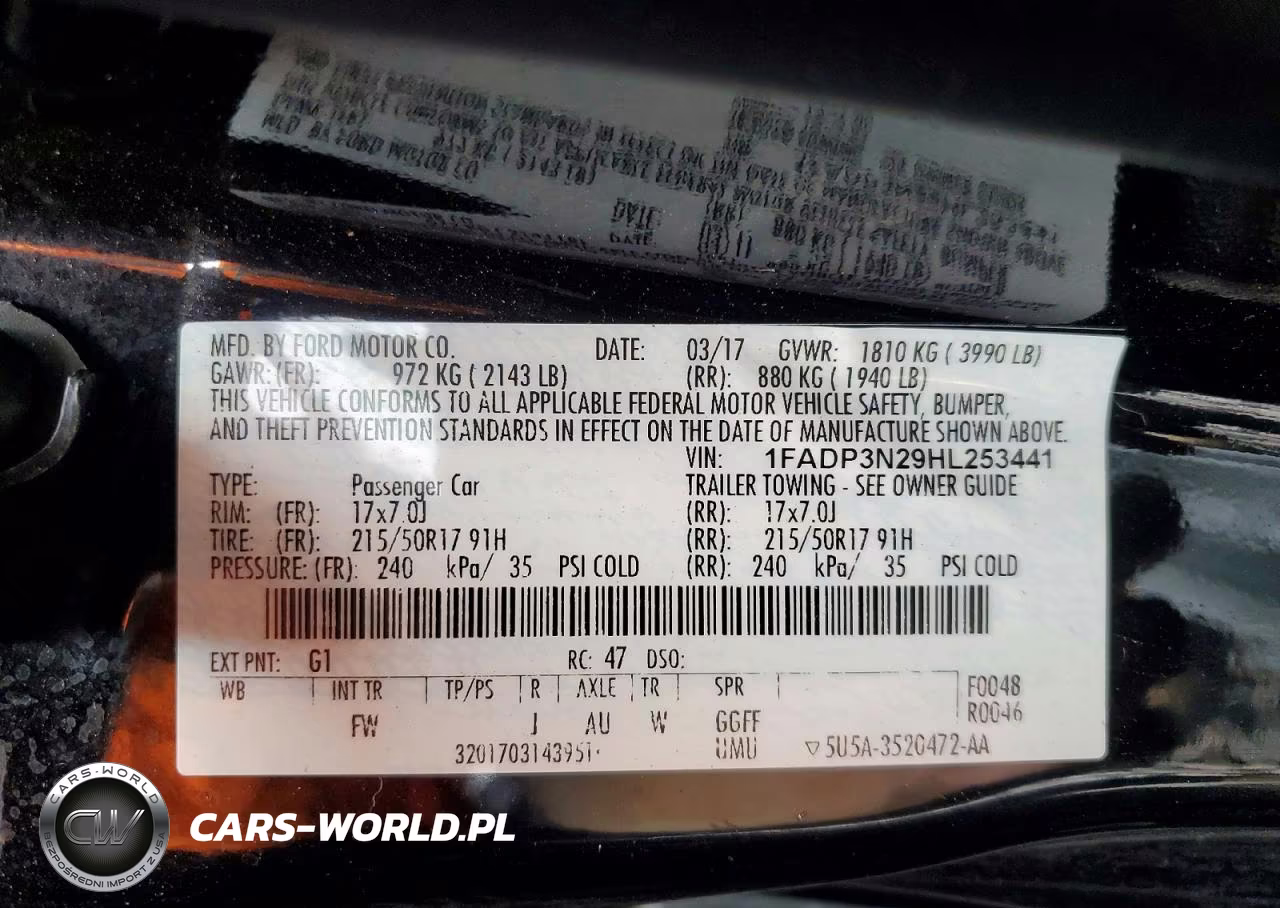 2017 Ford Focus Titanium VIN:1FADP3N29HL253441 - 12