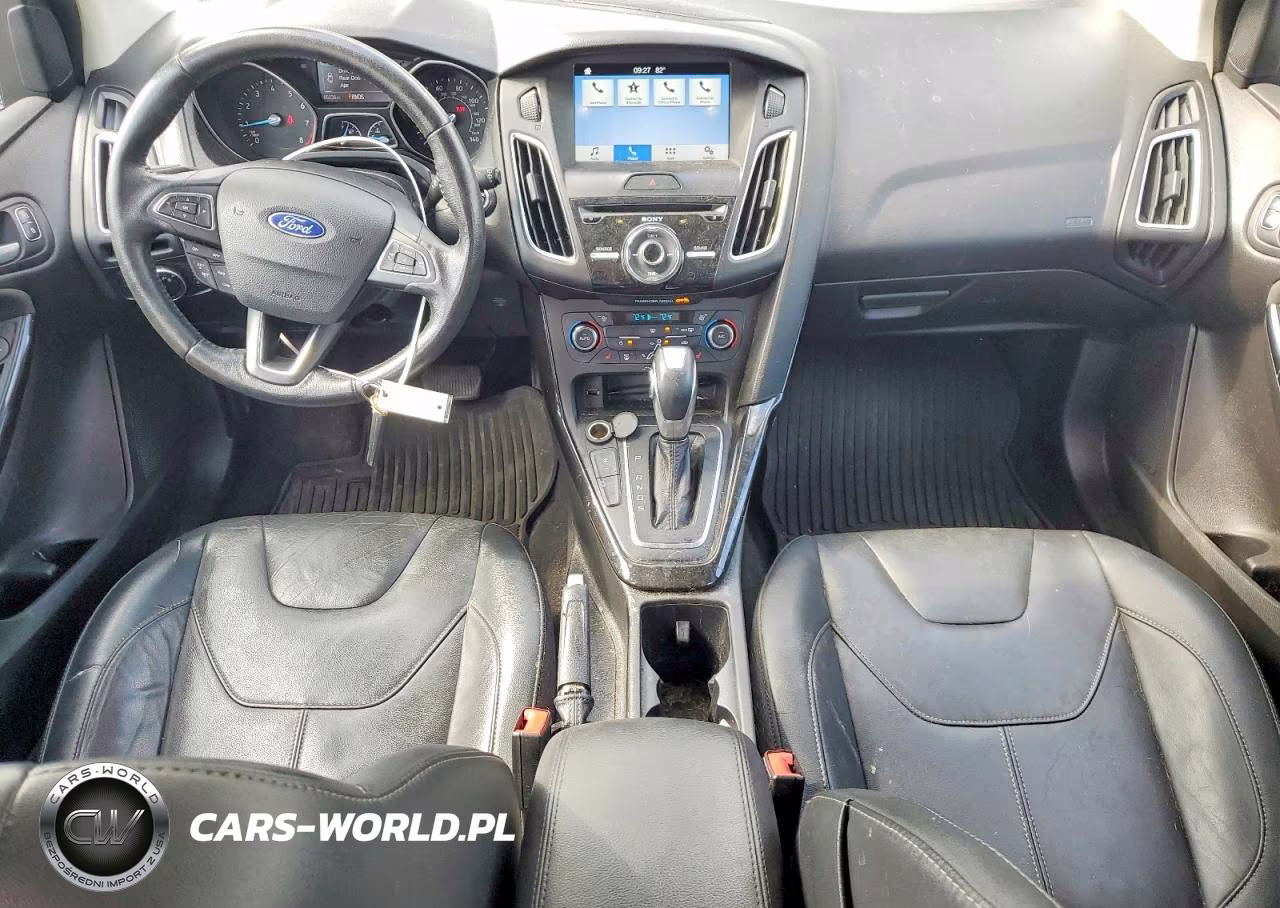2017 Ford Focus Titanium VIN:1FADP3N29HL253441 - 8