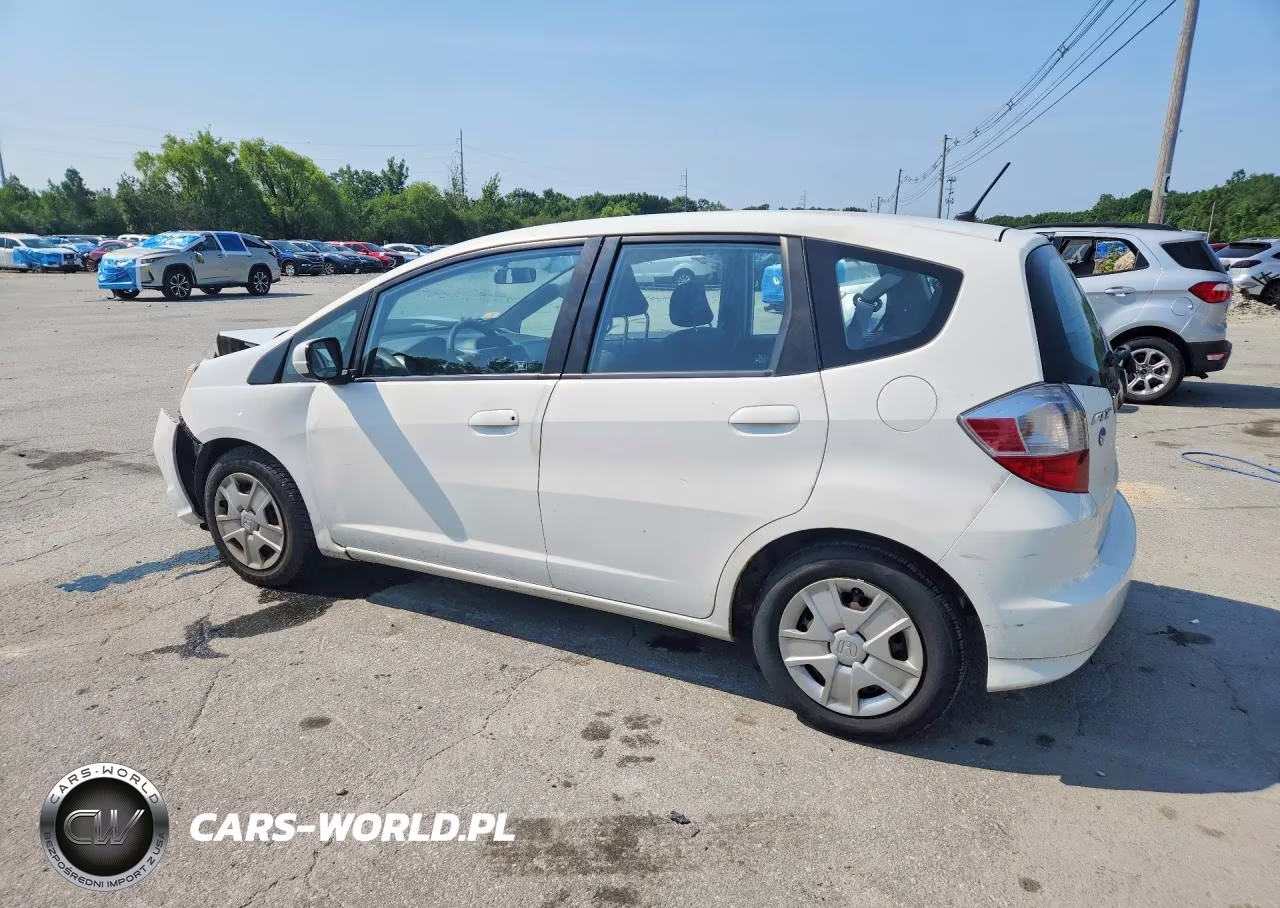 2013 Honda Fit VIN:JHMGE8H3XDC067155 - 2