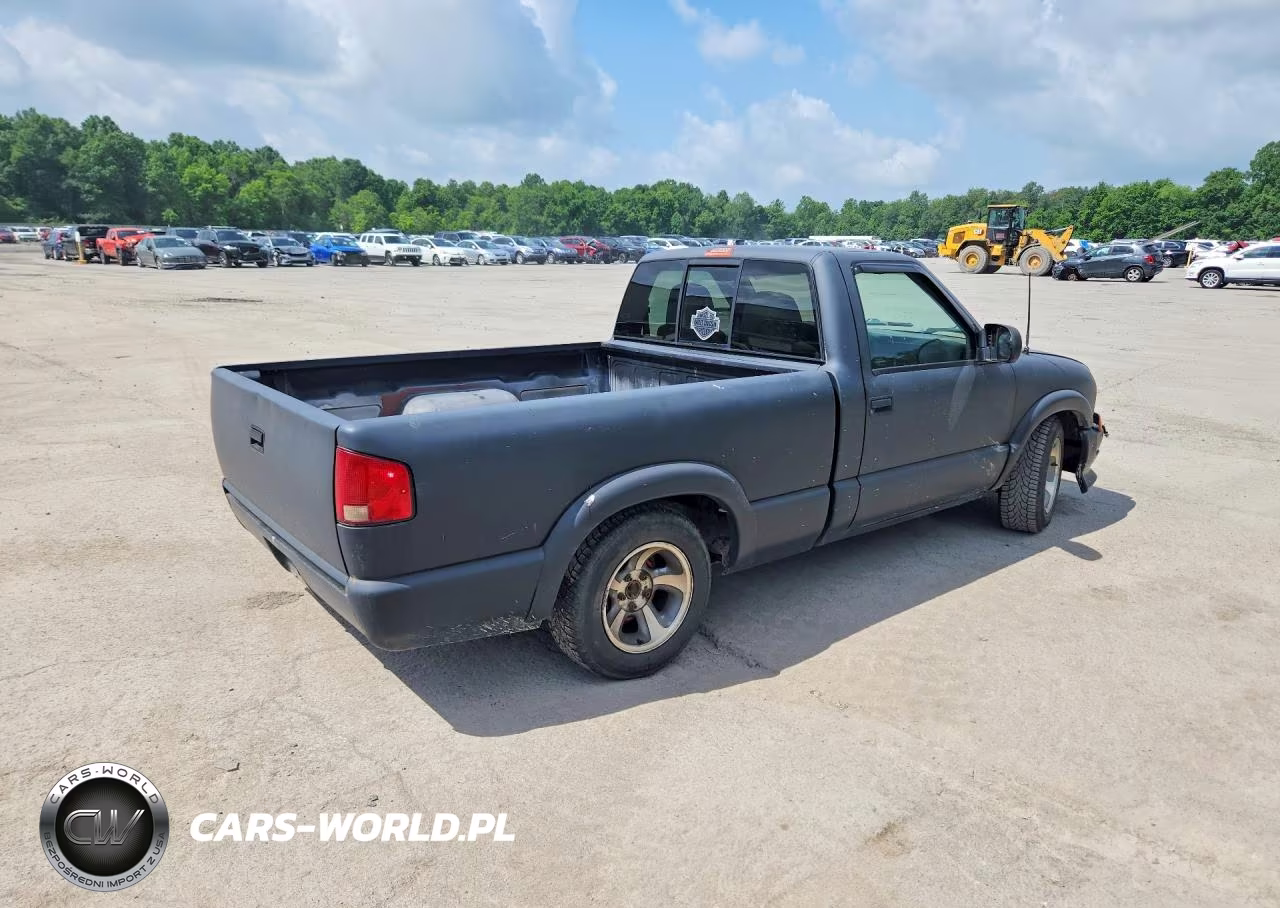 1999 Chevrolet S Truck S10 VIN:1GCCS1446XK113573 - 3