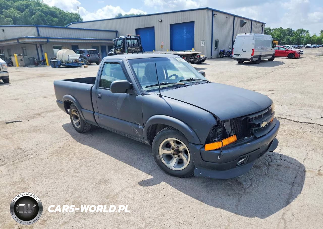 1999 Chevrolet S Truck S10 VIN:1GCCS1446XK113573 - 4