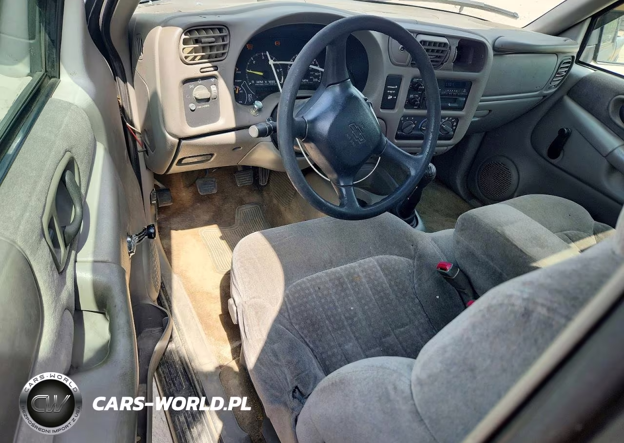 1999 Chevrolet S Truck S10 VIN:1GCCS1446XK113573 - 8